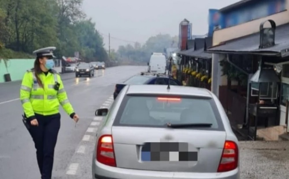 Trei bărbați se „primblau” cu cadavrul unei bătrâne de 93 de ani în mașină. Cum și-au explicat „isprava”